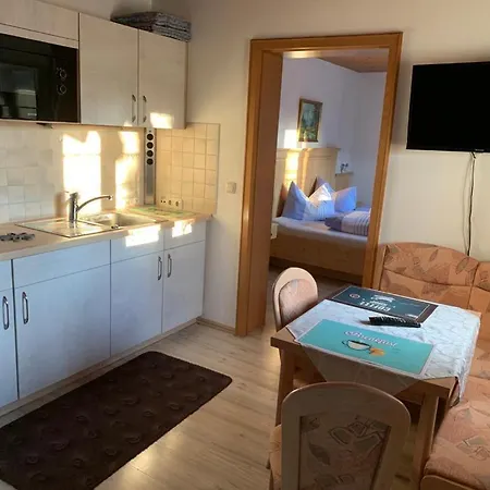Penzion Gaestehaus Brigitte 3*