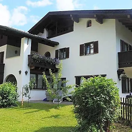 Πανσιόν Gaestehaus Brigitte 3*