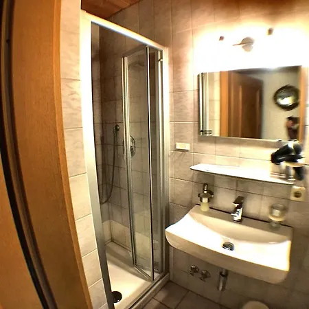 Gaestehaus Brigitte Гостевой дом Гармиш-Партенкирхен