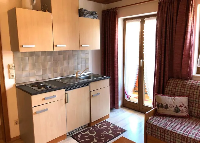 Гостевой дом Gaestehaus Brigitte Гармиш-Партенкирхен